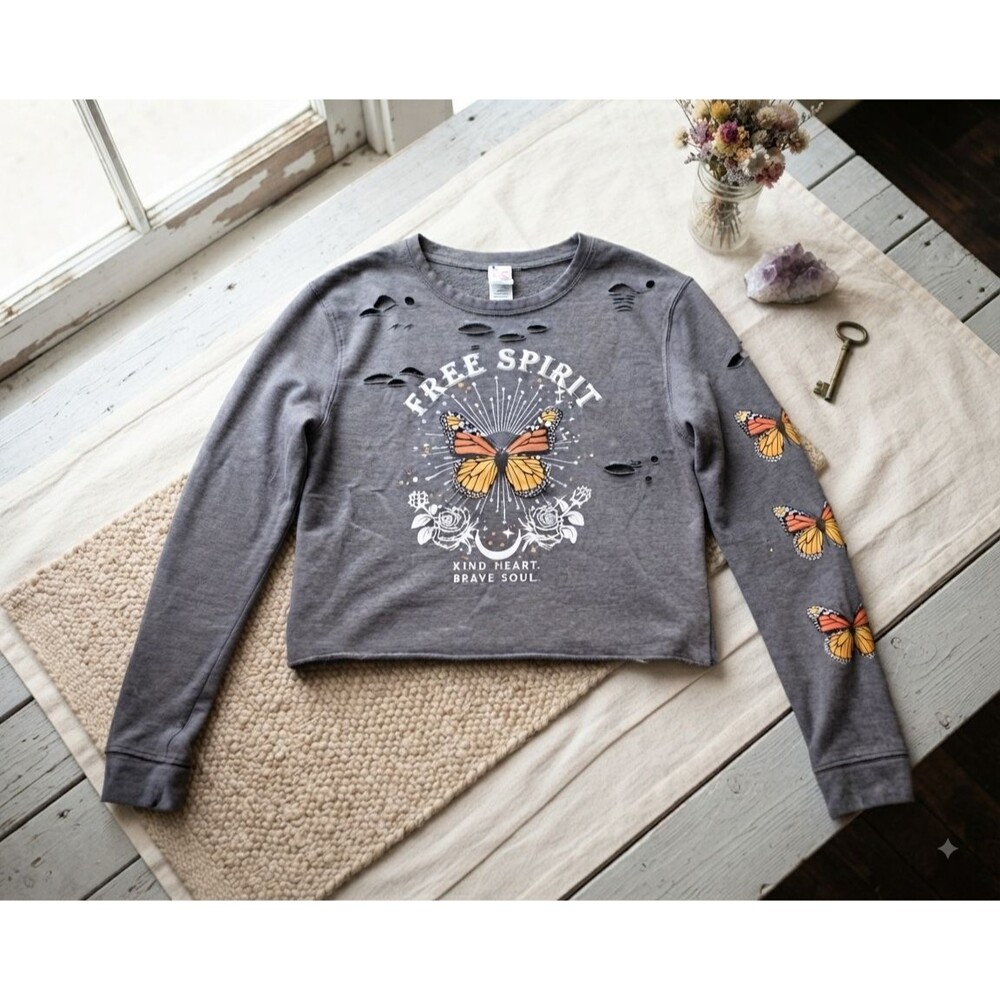 Gray Distressed Crop Tee Size S Butterfly Graphic Raw Hem Boho Grunge Artsy